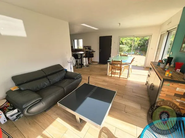 Maison 6 pièces 110 m²