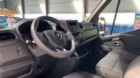 Renault Master F3500 L2H2 2.3 Blue dCi 135ch Confort Euro6 — photo 11