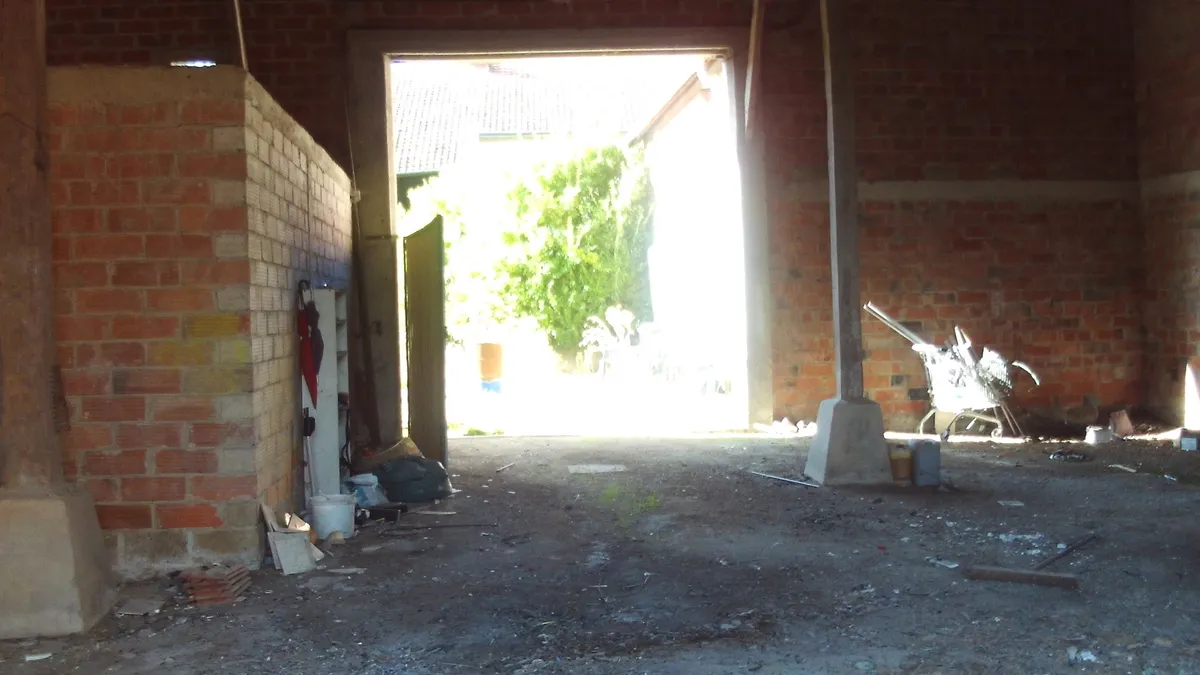 Photo 3