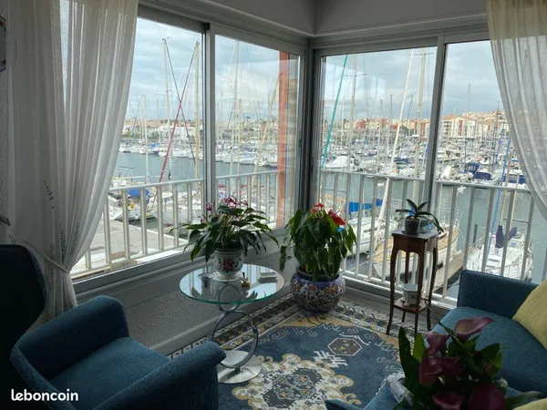 Appartement sur le port