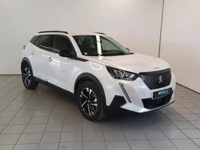 Peugeot 2008 1.2 puretech 130ch s&amp;s allure eat8 — photo 3