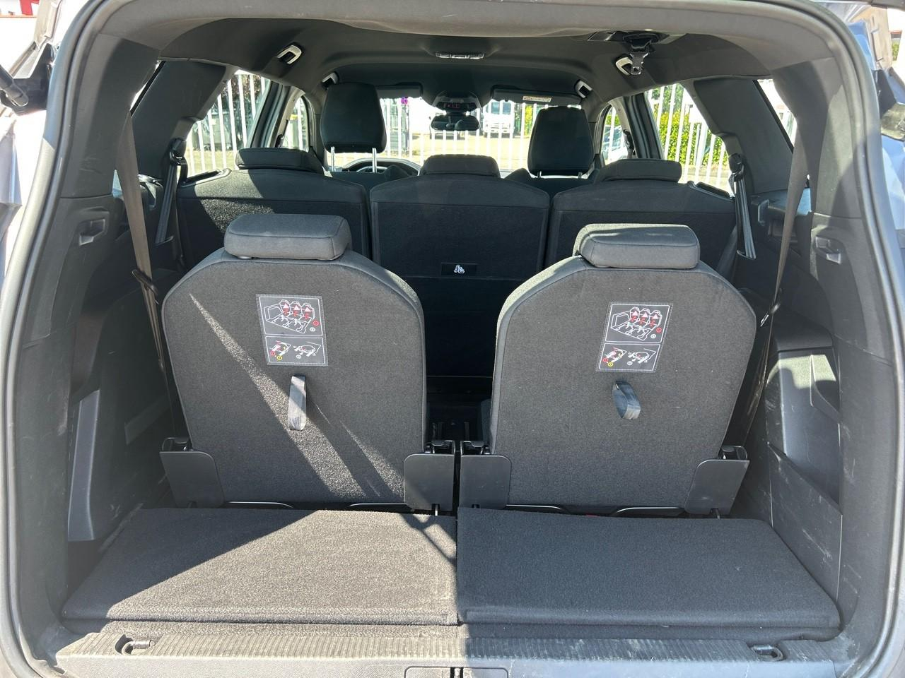 Peugeot 5008 1.5 bluehdi 130ch s&s active pack eat8 — photo 13