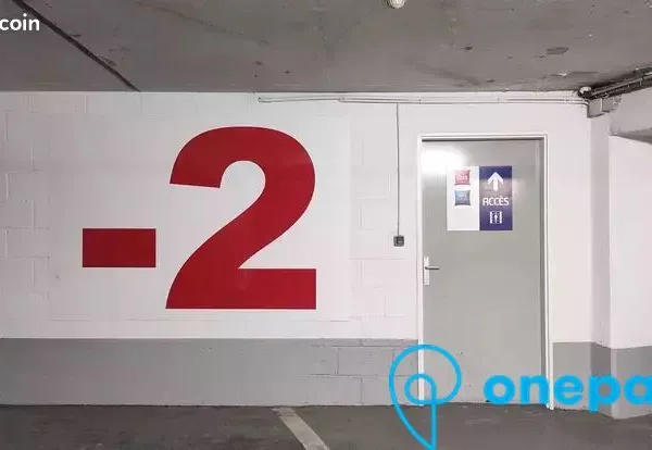 Parking/box 12 m² CHEVILLY LARUE