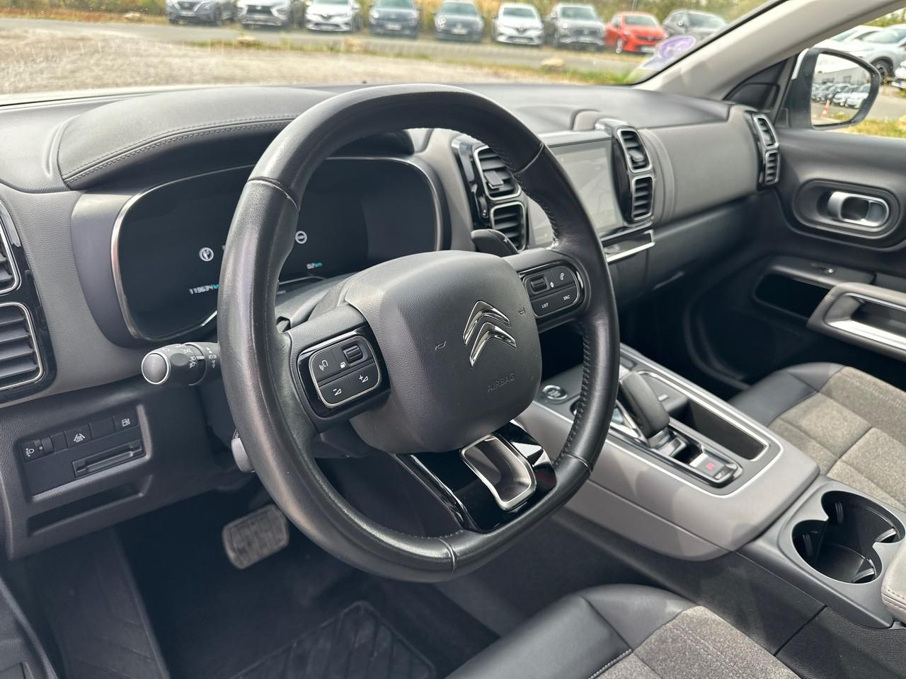 Citroën C5 Aircross hybride rechargeable 225 s&s e-eat8 feel — photo 8