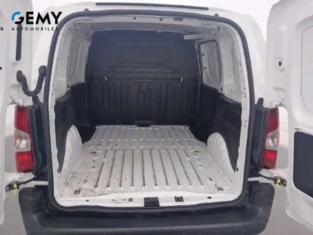Peugeot Partner fourgon standard 650 kg bluehdi 100 s&amp;s bvm6 — photo 28