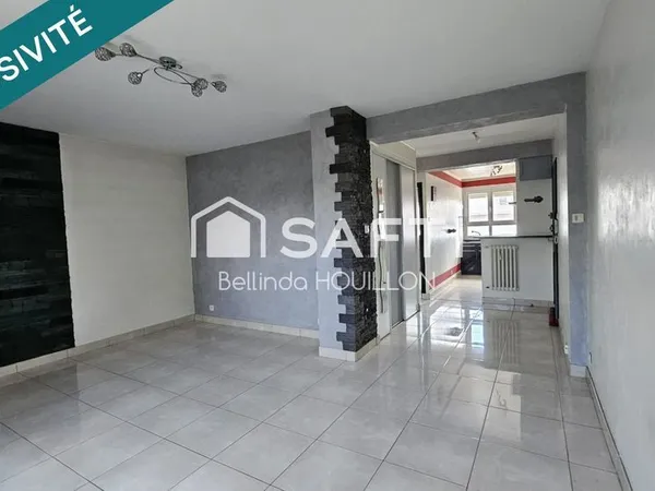 Tomblaine : T2 lumineux de 47 m² avec cave, grenier et stationnement couvert !