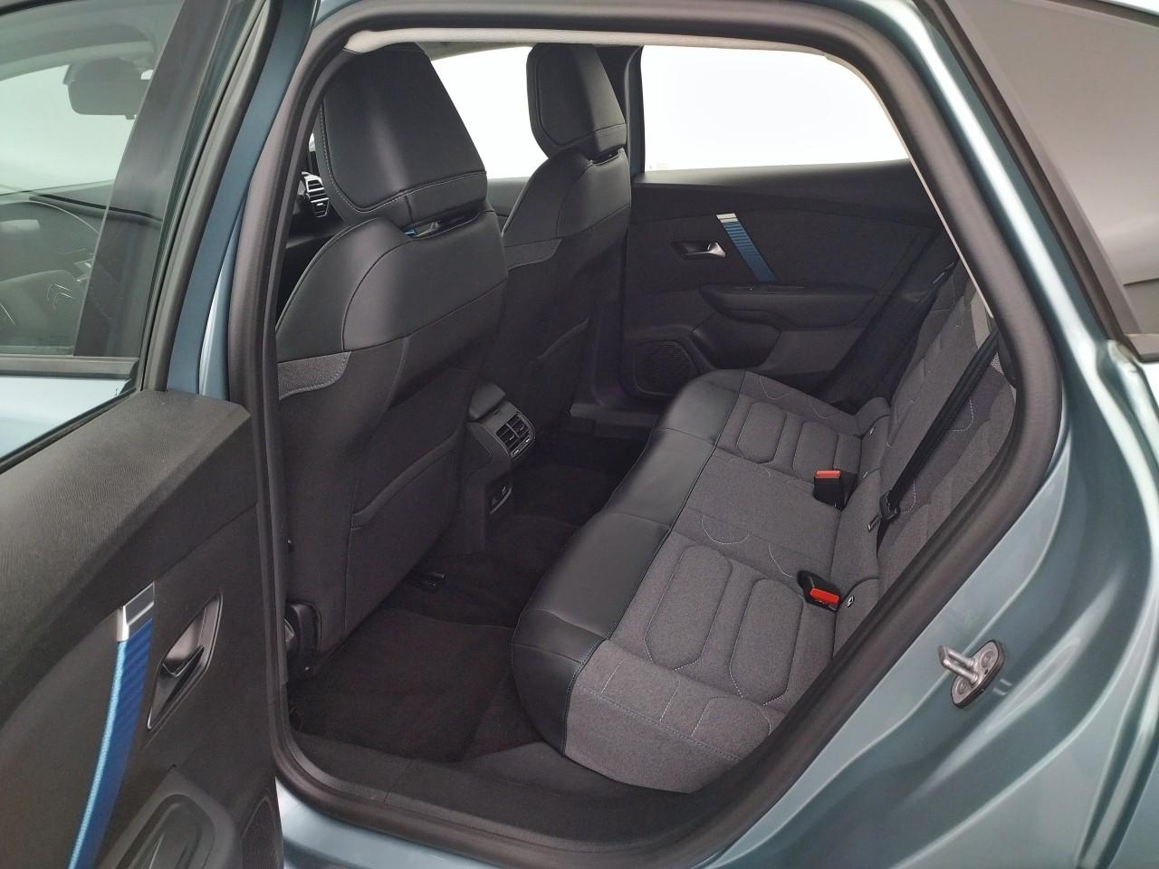 Citroën C4 e-c4 136 ch automatique feel pack — photo 13