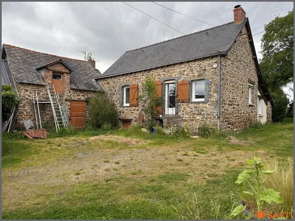 Emplacement idéale cette fermette en pierre apparente avec de la terre agricole.