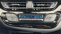 Toyota C-Hr 184h Collection 2WD E-CVT MC19 — photo 19