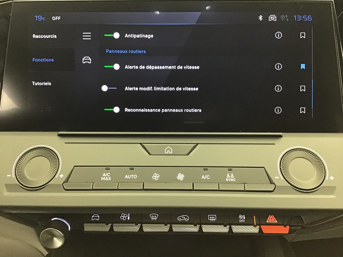 Peugeot 308 — photo 17