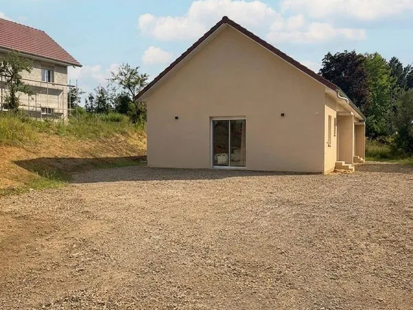 Maison de plain-pied 3 pièces 74 m²