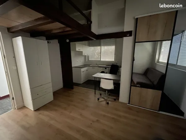 Studio 1 pièce 23 m²