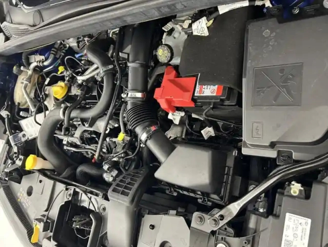 Renault Captur tce 90 evolution 5p — photo 27