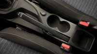 Peugeot 208 1.2 PureTech 75ch S&S Like — photo 28