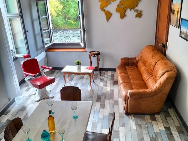 Av maison de ville avec vue sur gave et garage
