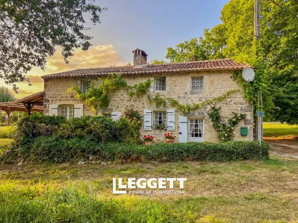 Maison 8 pièce(s), GRANDJEAN