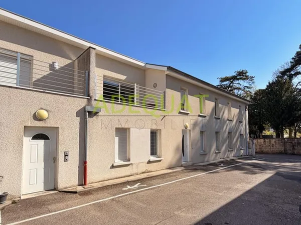 BOURGOIN JALLIEU 'CENTRE VILLE', Appartement T3 + terrasse +