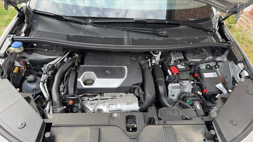 DS DS7 Crossback E-tense 1.6 THP 300 Plug in Hybrid 4X4 EAT8 - Opéra – 2023 – 28166 km – Hybride rechargeable – Boîte Automatique — photo 30