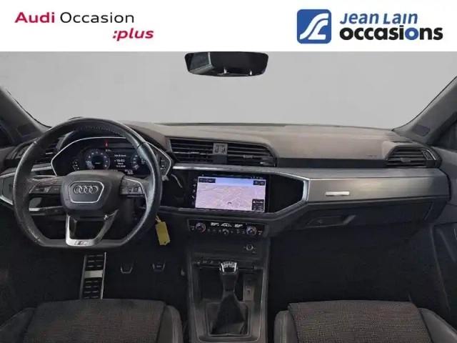 Audi Q3 sportback 35 tfsi 150 ch — photo 18