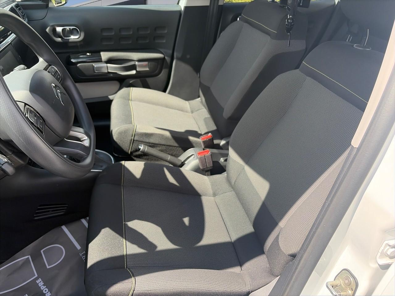Citroën C3 1.2 puretech 110ch s&s max boite automatique — photo 9