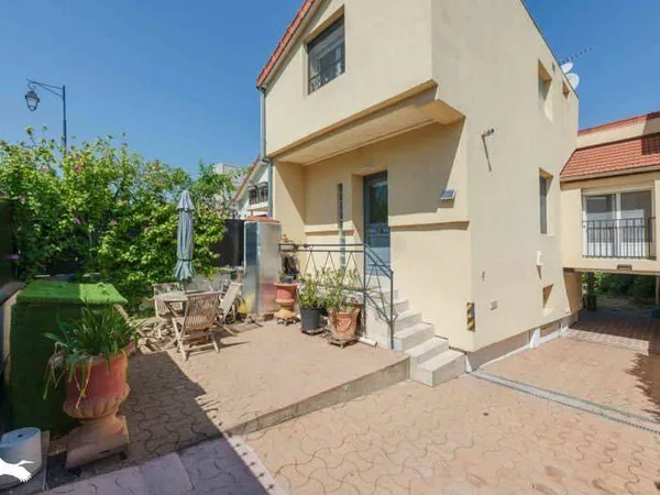 Maison 5 pièces 100 m²