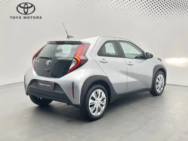 Toyota Aygo 1.0 vvt-i 72 dynamic — photo 5