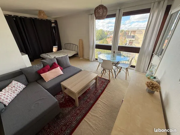 45 m² meublé - Dernier étage - Calme et verdoyant