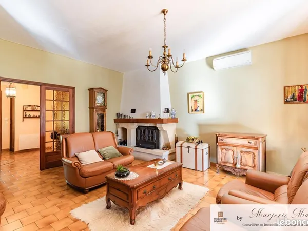 Villa 6 pièces 136 m²