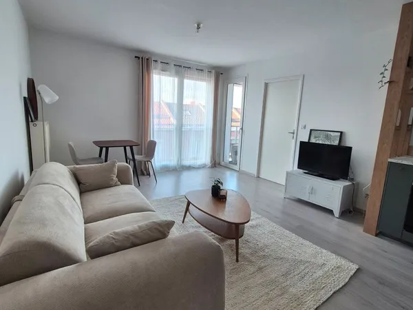 Appartement meublé 42 m² - Euratechnologies - Parking + balcon