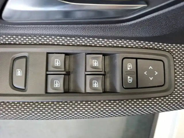 Dacia Sandero eco-g 100 — photo 20