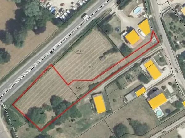 Terrain à bâtir 1591 m²