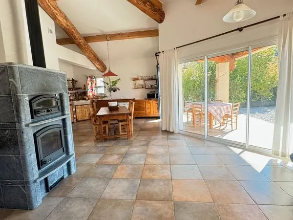 Maison haut de gamme de conception bioclimatique