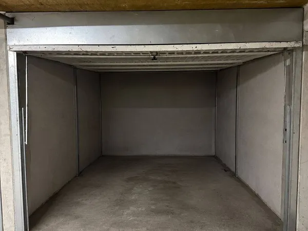 Parking 15 m²