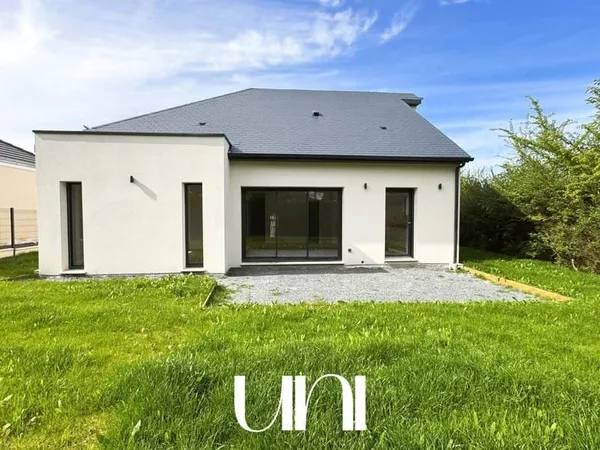 Maison 4 pièces de 113m2 de plain pied - Sommervieu