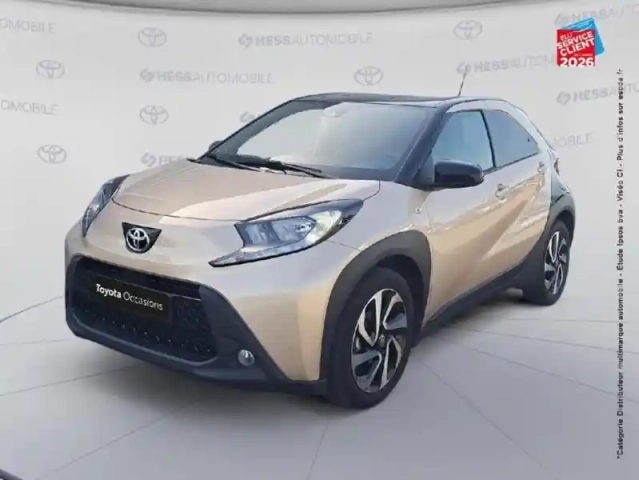 Toyota Aygo x 1.0 vvt-i 72ch design s-cvt my23 — photo 1