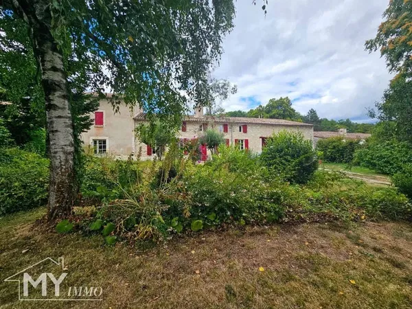 Maison 6 pièces 180 m²