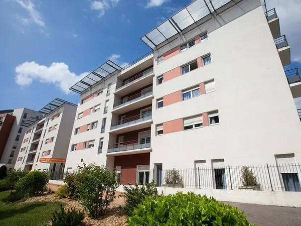 Investissement LMNP loué - Studio affaires - Lyon - 6,01 %