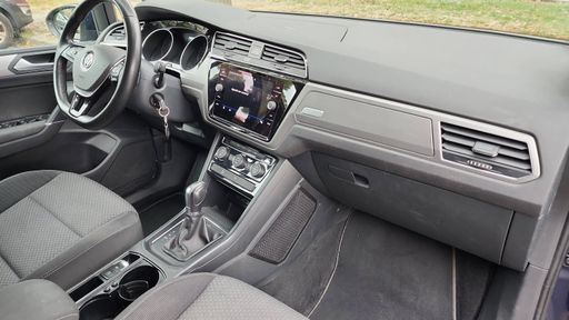 Volkswagen Touran 1.6 TDI 115 DSG7 - Confortline Business 7pl – 2018 – 195143 km – Diesel – Boîte Automatique — photo 32