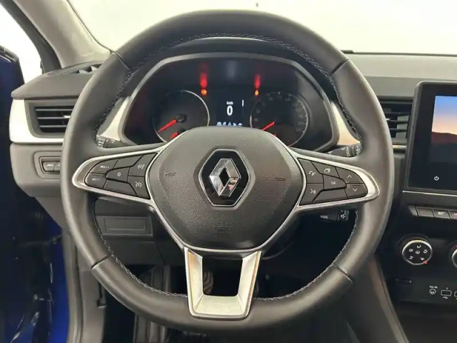 Renault Captur tce 90 — photo 24