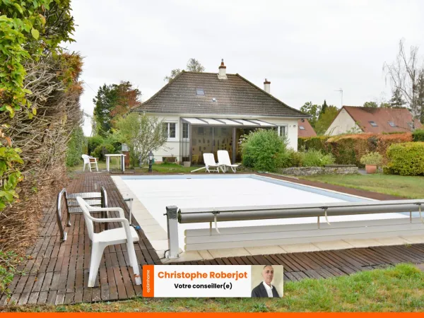 Maison de 4 chambres à Givry avec piscine sur terrain paysagé de 1800m2