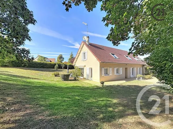 Maison 7 pièces 200 m²