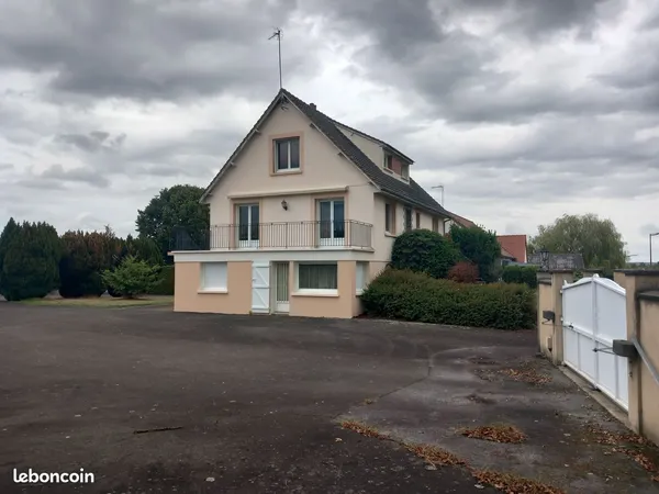 Maison 7 pieces 165 m2