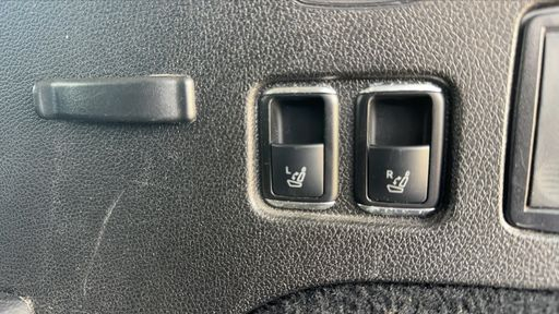 Mercedes Classe GL 350 3.0 CDI V6 4Matic 258 - Excecutive – 2014 – 200991 km – Diesel – Boîte Automatique — photo 21