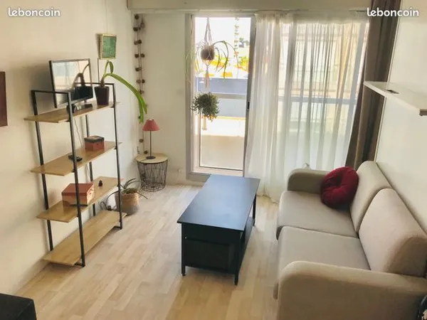 Joli studio meublé, centre-ville - en bail étudiant ou mobilité