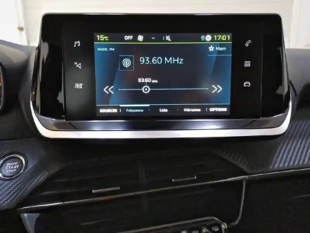 Peugeot 208 electrique 50 kwh 136ch — photo 85