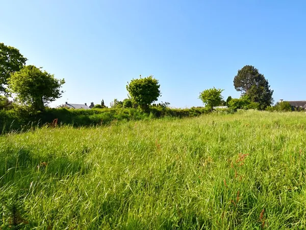 Vente terrain à bâtir viabilisé 790 m², au calme, Saint-Quay-Perros (22700)