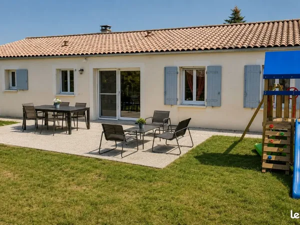 Maison familiale de plain-pied de 2015 dans la commune de TRIZAY (montherault)