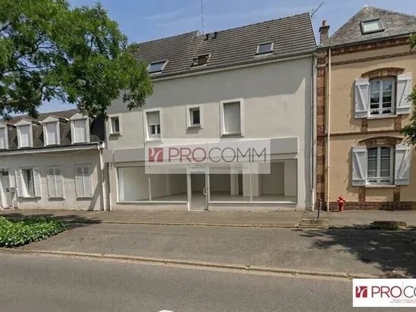 Local commercial 102 m²