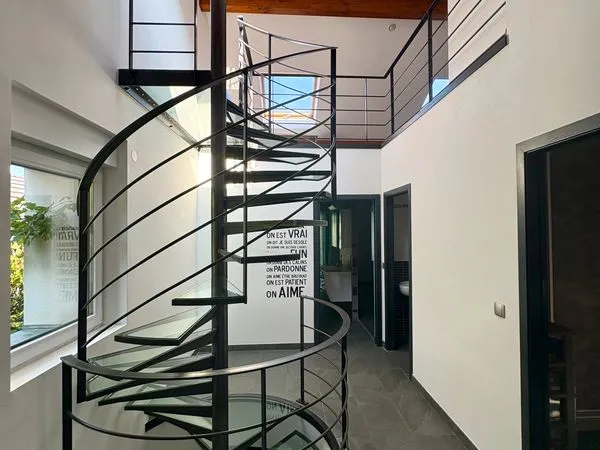 Le charme d'une maison, la praticité d'un appartement - 110 m² à Audun-le-Tiche