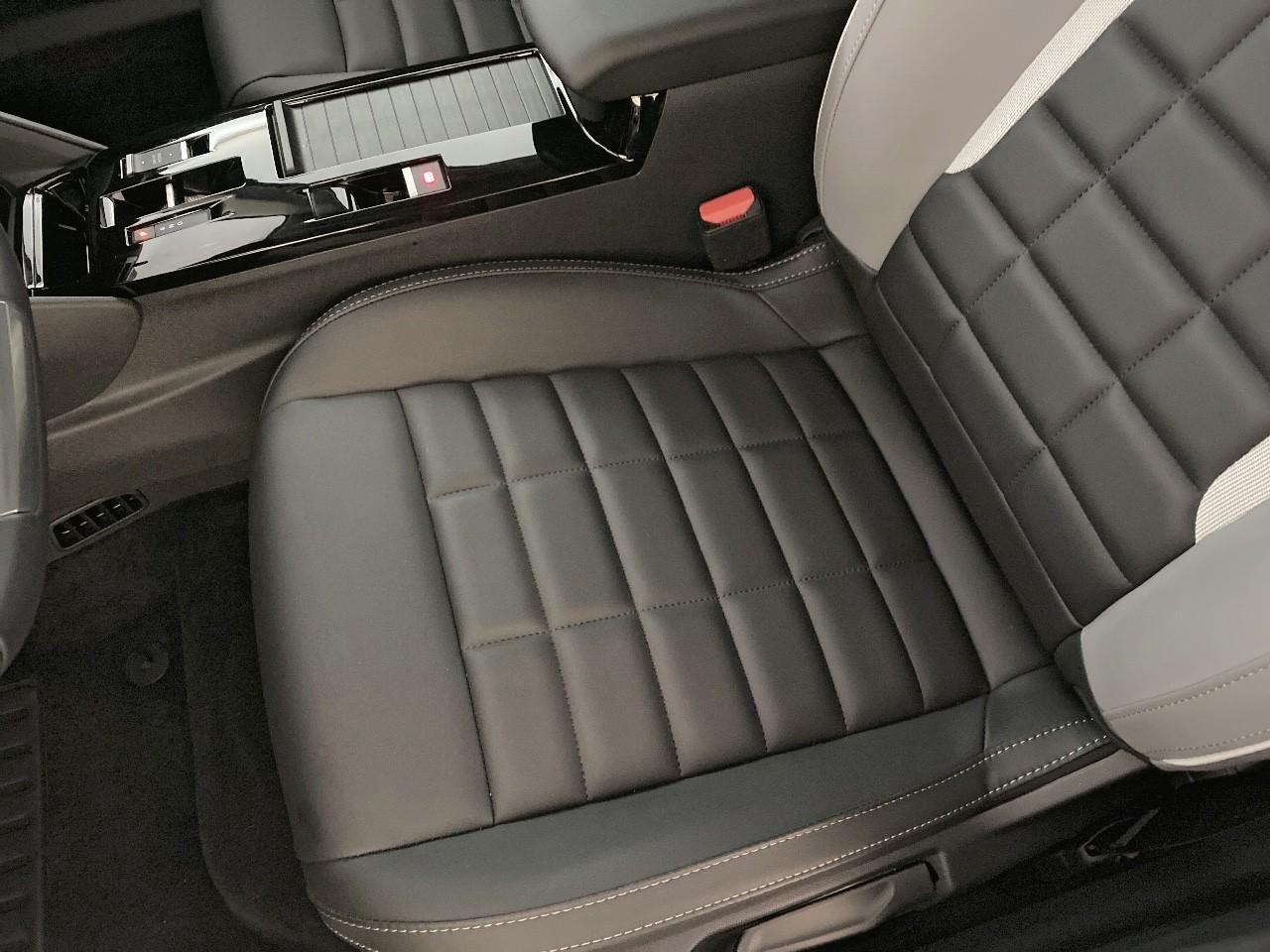 Citroën C4 hybride 145 ch e-dcs6 max — photo 9